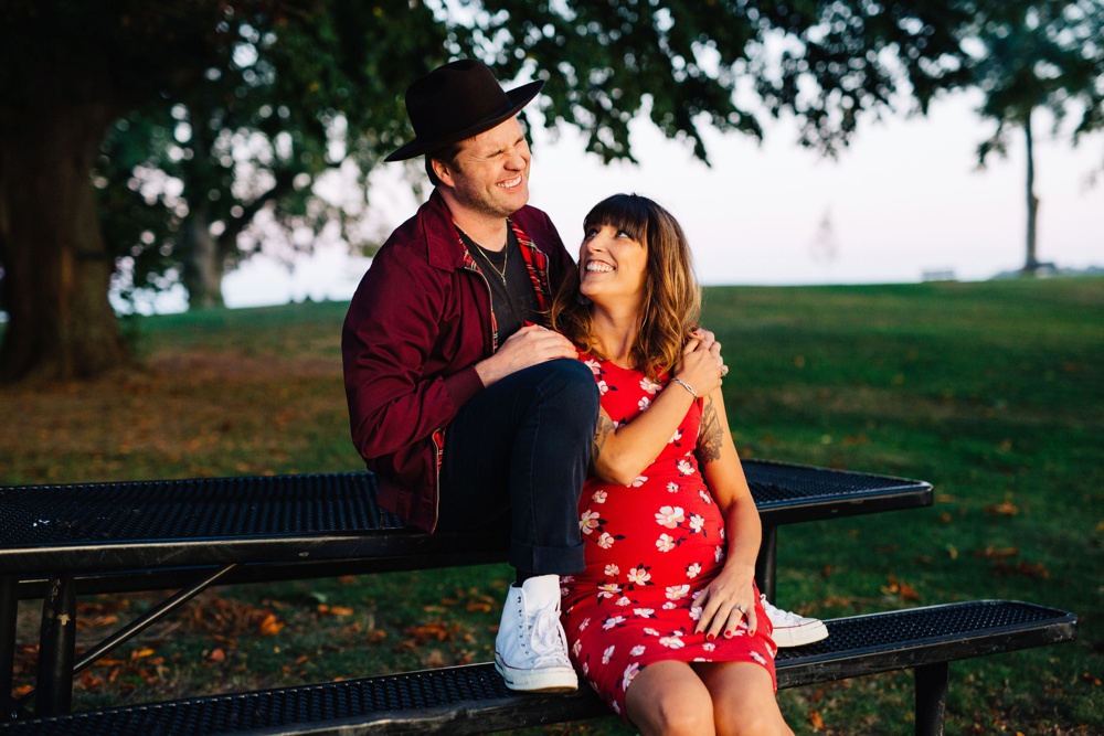 Cool maternity session 