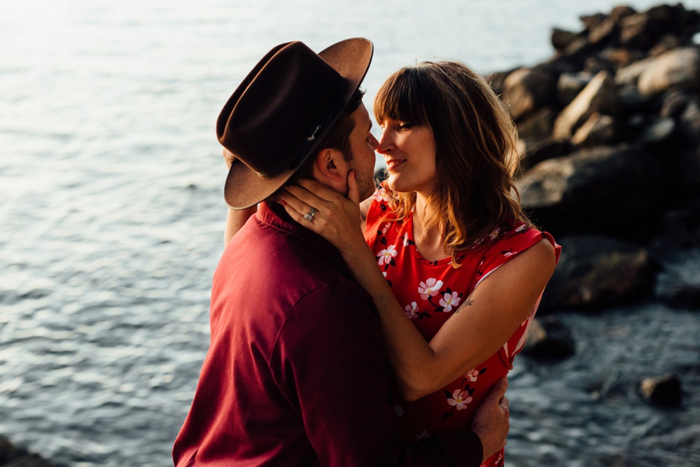 Cool maternity session 