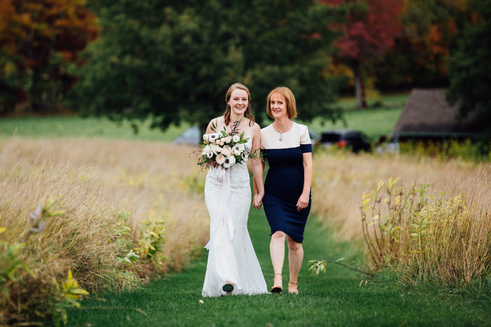 New Hampshire wedding photographer