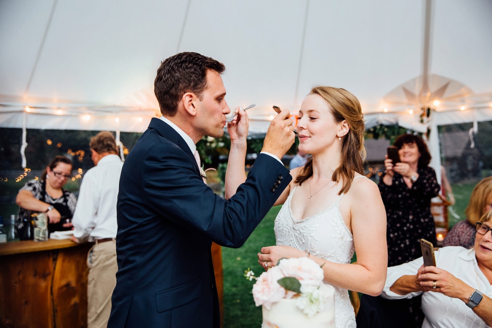 New Hampshire wedding photographer