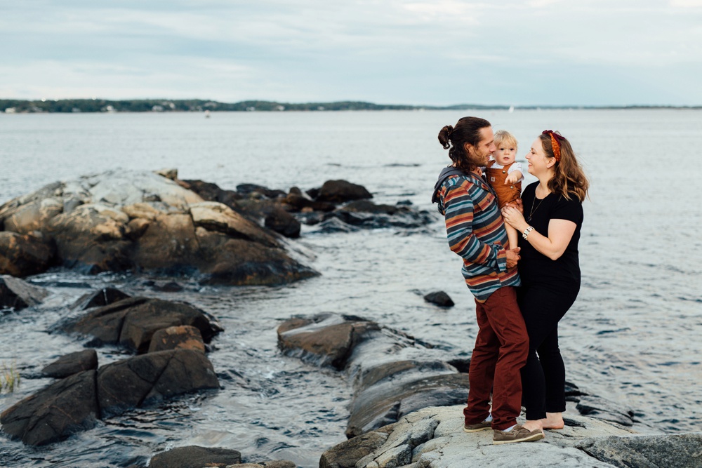 beach family photos massachusetts