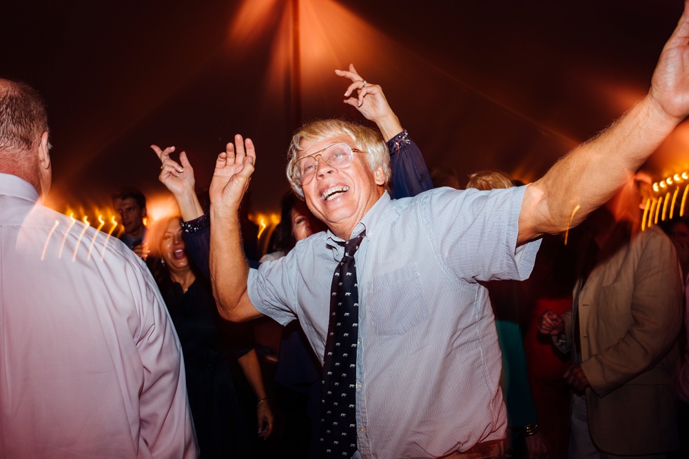 New Hampshire wedding photographer